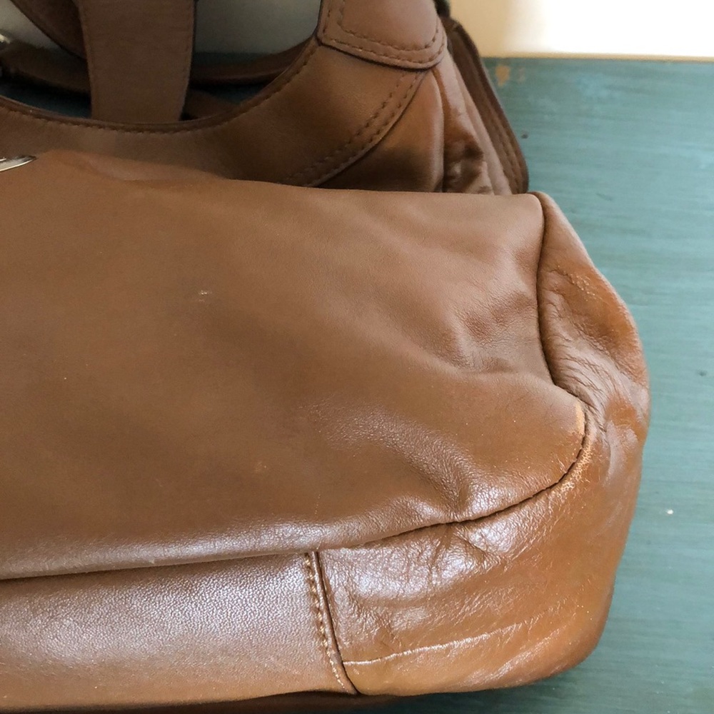 Coach purse - Picture 7 of 8